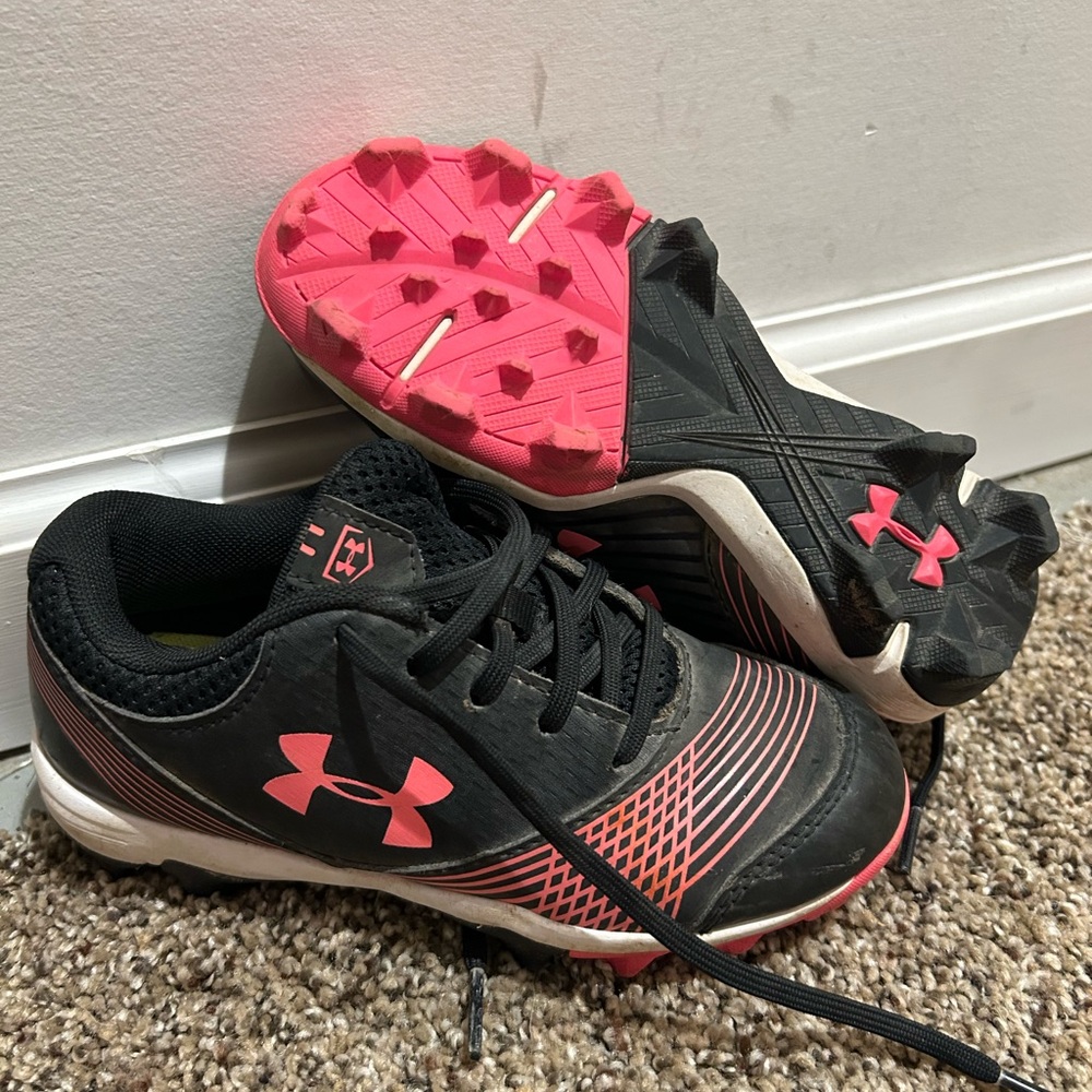 Under Armour Kids' Black and Pink Softball cleats
